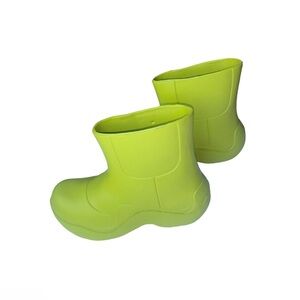 Lime green rain boots size 6
